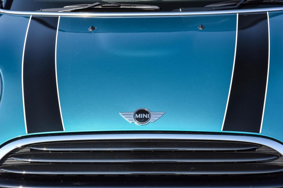 Детали экстерьера Mini Cooper Caribbean Aqua (F56) 2017 года  (ZA) (фото 9 из 18)